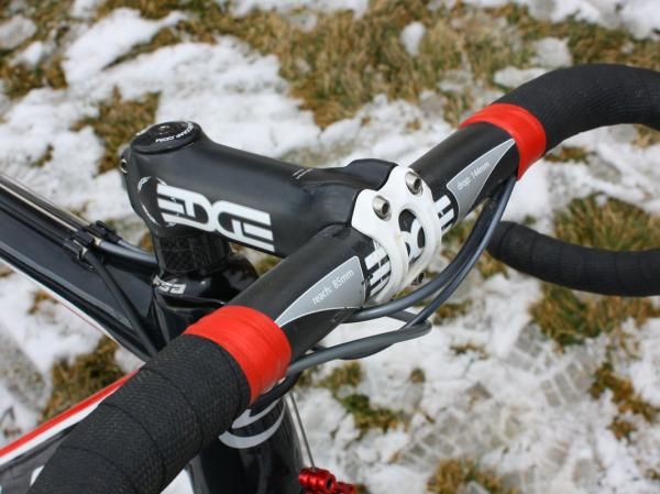 Page runs an ultralight cockpit setup from Edge Composites.