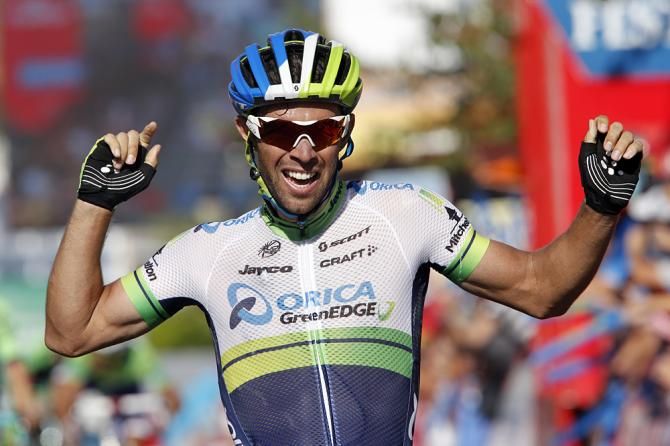 Michael Matthews (Orica-GreenEdge) salutes victory in stage 3