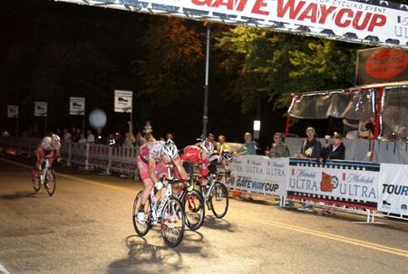 Brad Huff (Jelly Belly) wins the first race in the Gateway Cup