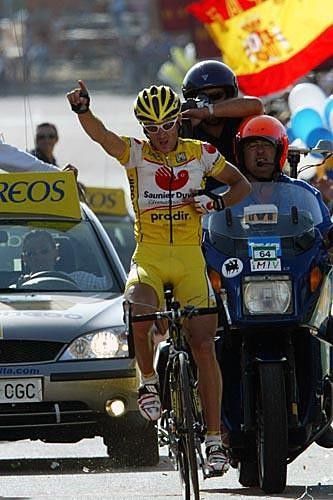 Zaballa wins stage 19 of the 2004 Vuelta a Espana