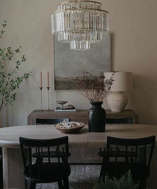 Cozy dining room with plaster walls