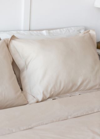 Silk pillowcase