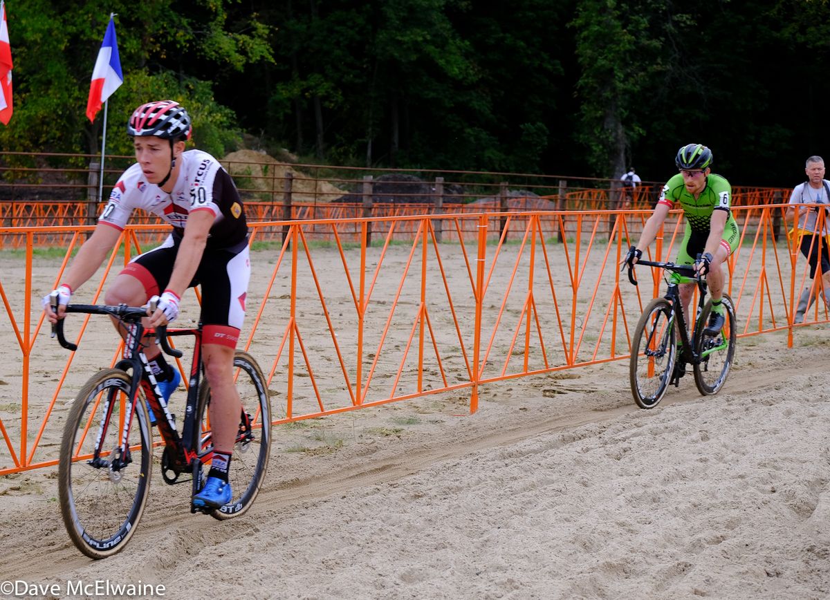 Laurens Sweeck (Era-Circus) riding the long sand pit during lap one