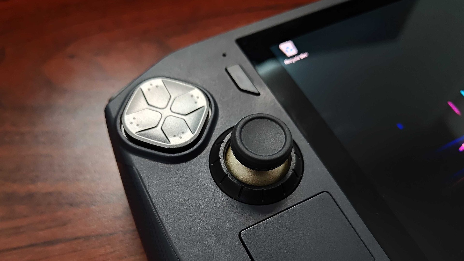 Close up of Zotac Zone D-pad and left thumbstick