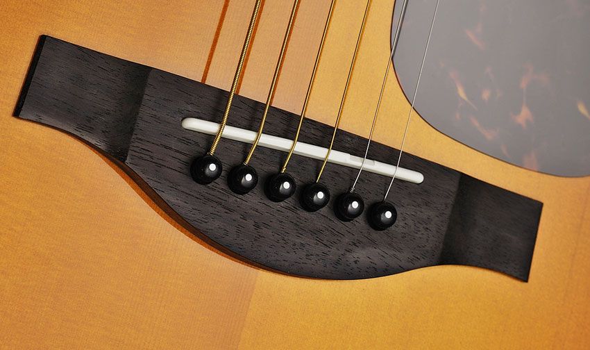 The excellent finish on the LJ6 is typical of Yamaha's usual high standards