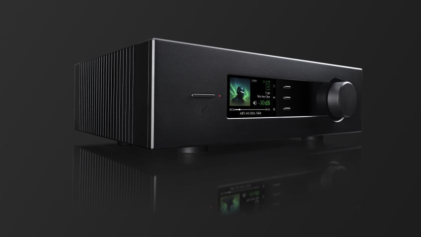 Quad Platina Stream music streamer in black 