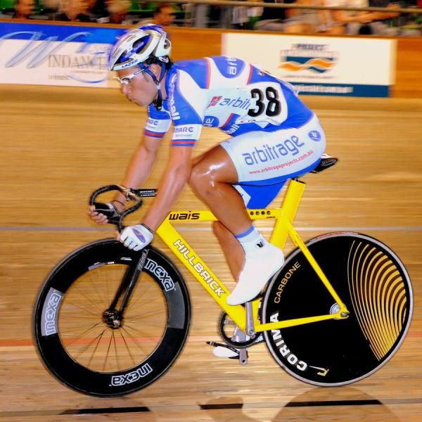 Stephen Hall in the elimination race