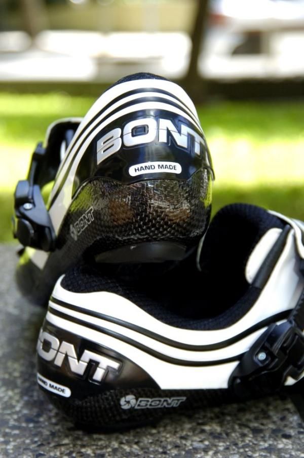 The main strap pulls the foot down and back into the deep heel cup, virtually eliminating slip