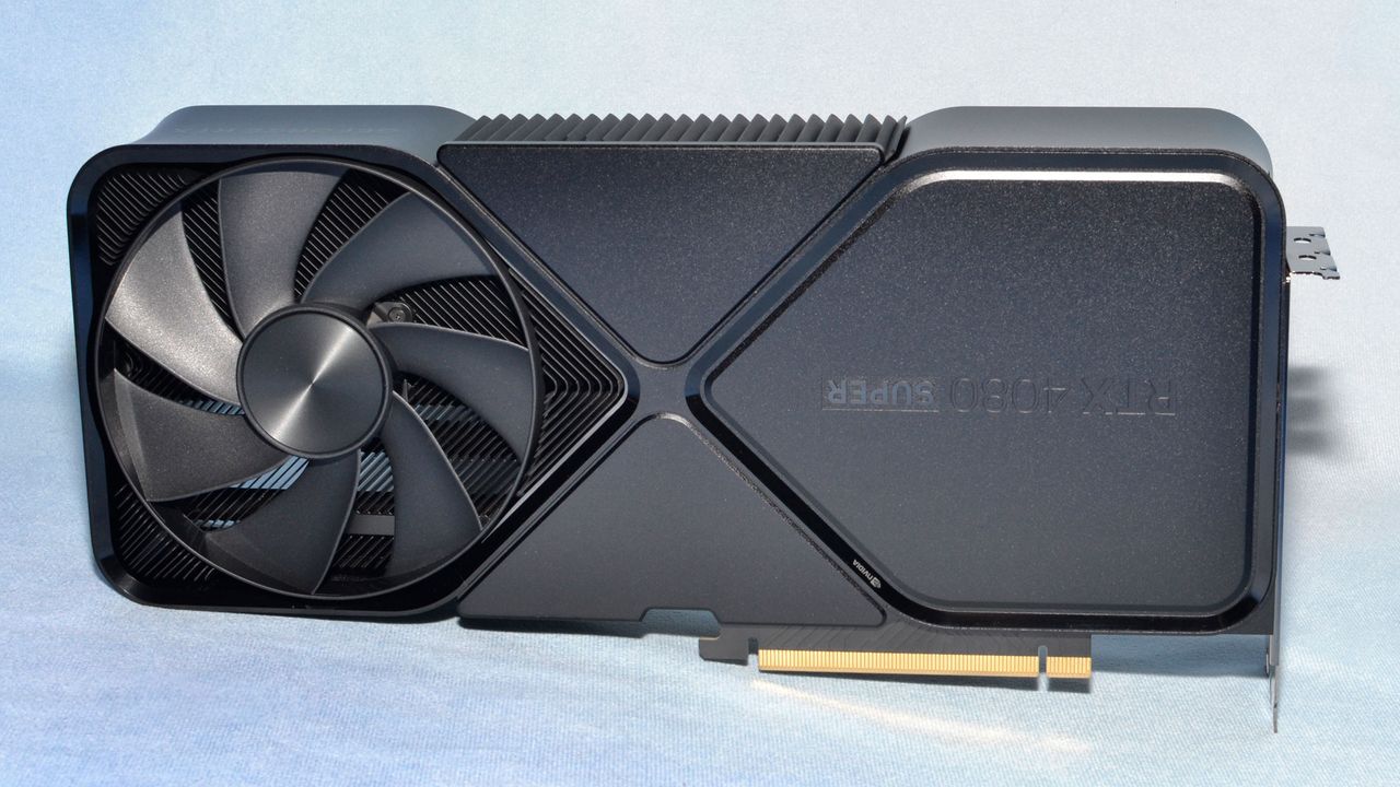 Nvidia GeForce RTX 4080 Super Founders Edition photos and unboxing