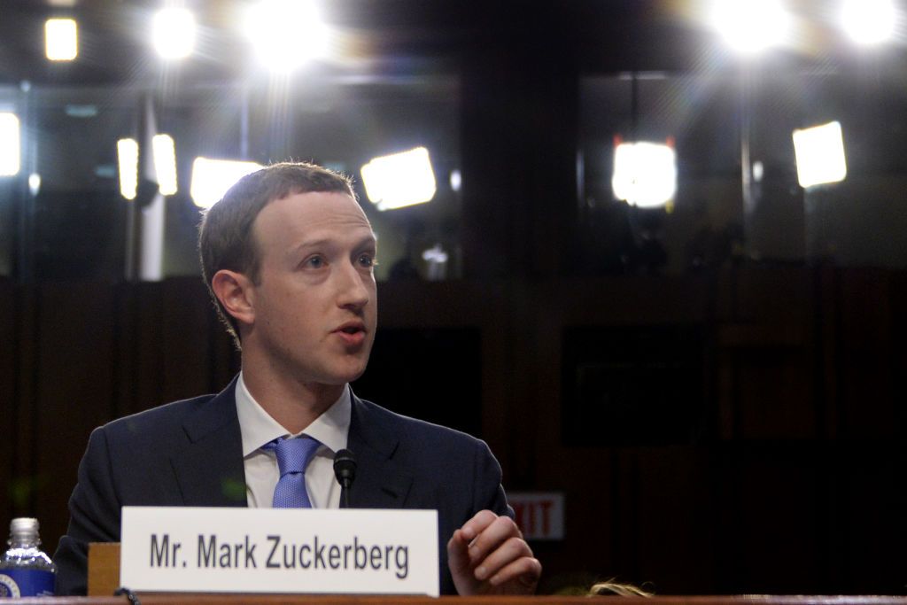 Zuckerberg tells senators Facebook &amp;quot;didn&amp;#039;t do enough&amp;quot; to protect privacy.