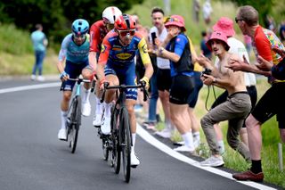 Giro d'Italia stage 9 LIVE: Giulio Ciccone launches counter attack to try and bridge to breakaway