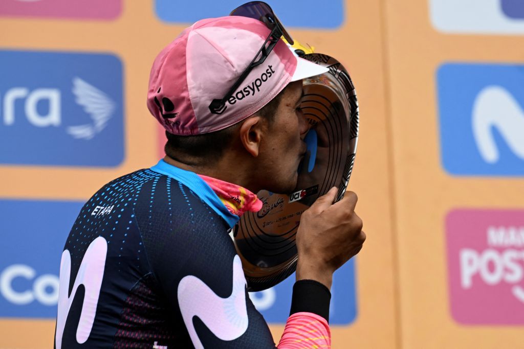 Richard Carapaz (EF Education-Easypost) celebrates his win
