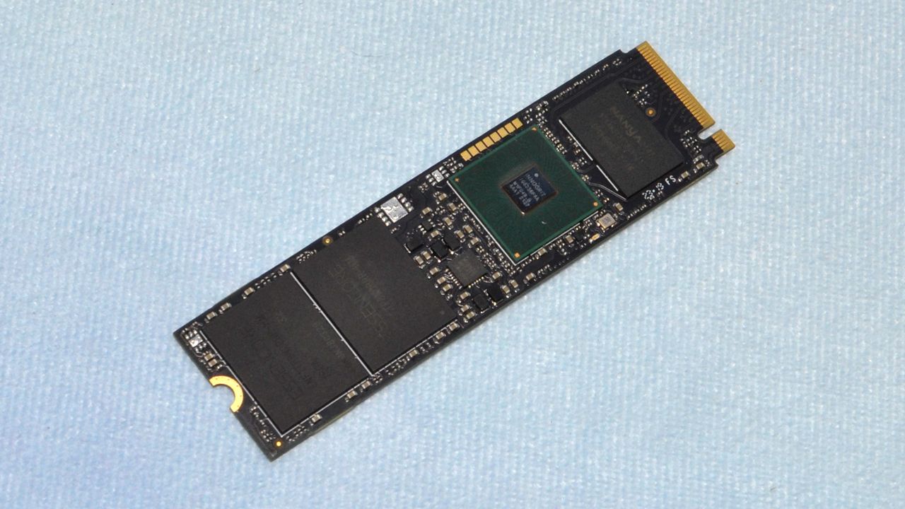Klevv CRAS C930 2TB SSD