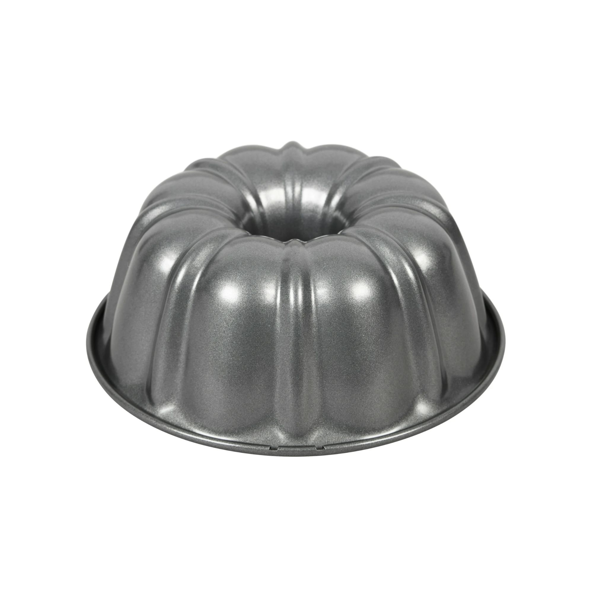 Steel bundt pan
