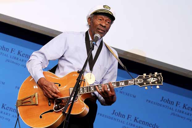 How To Play Chuck Berry’s “Johnny B. Goode” | Guitar World