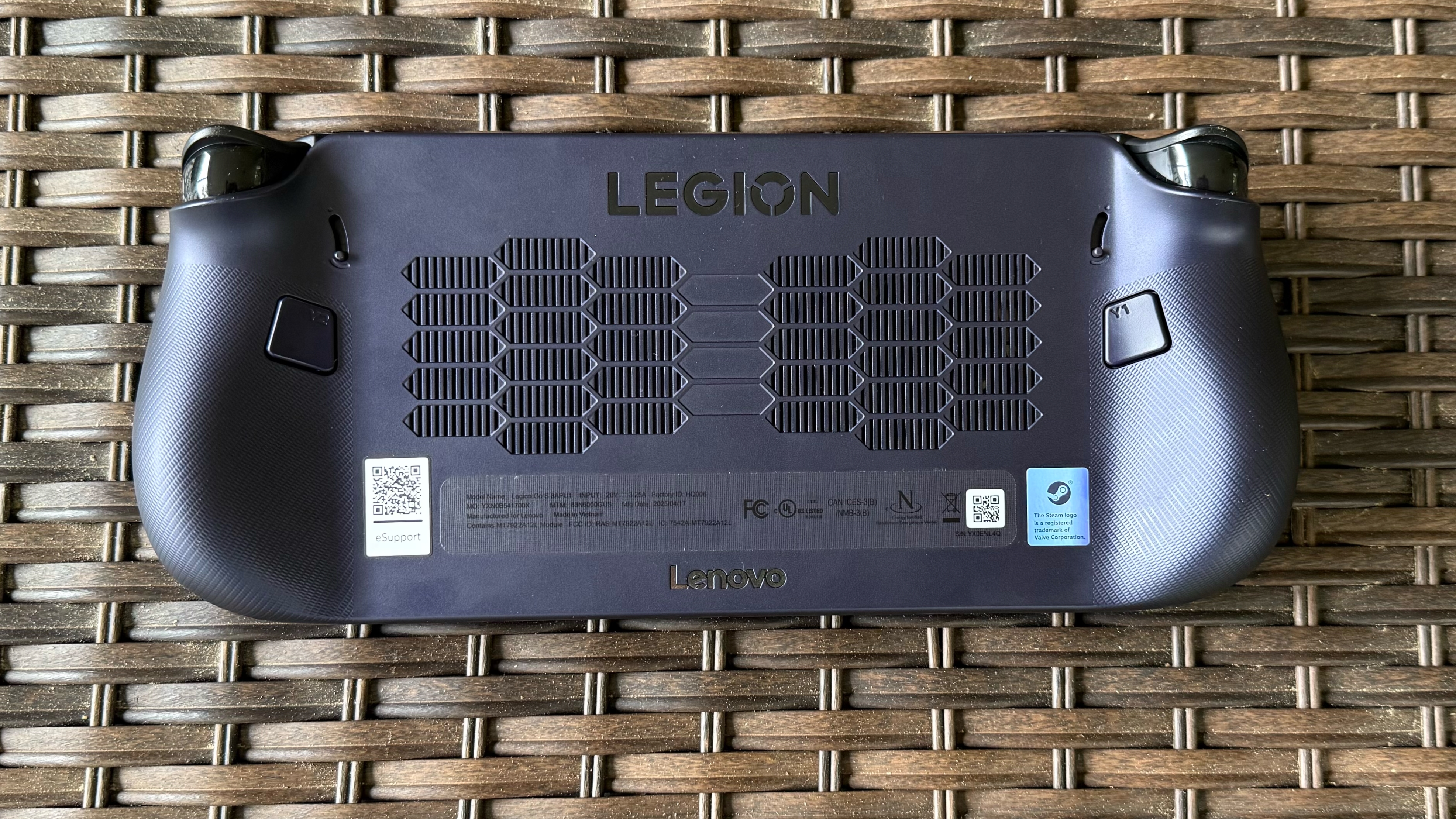 Lenovo Legion Go S (SteamOS)