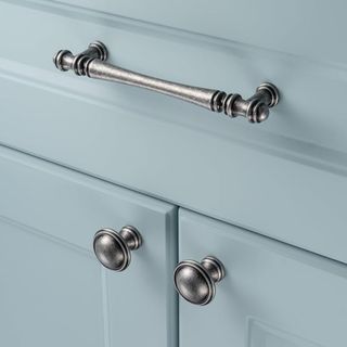 KOOFIZO Classical Cabinet Pull in Antique Iron