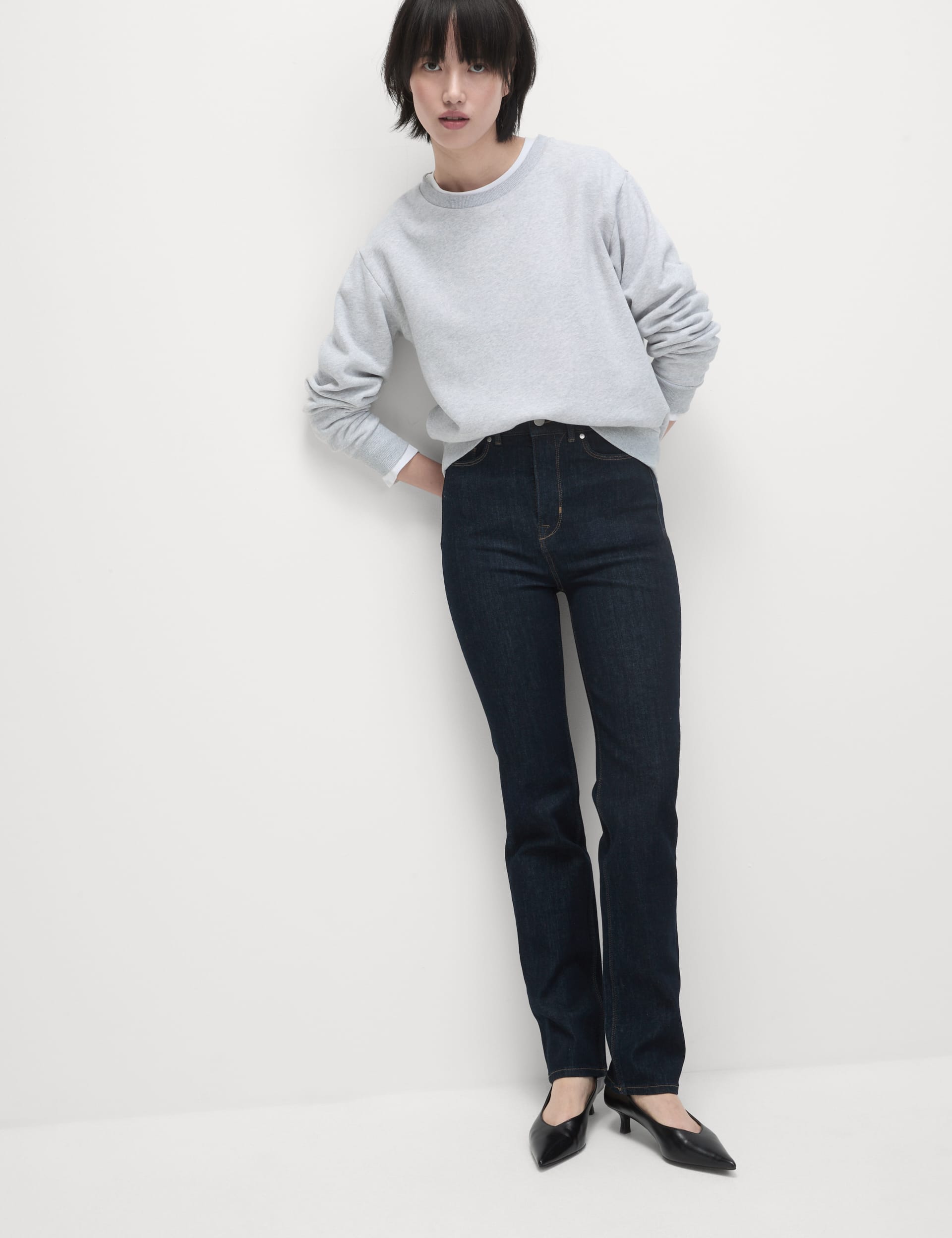 Magic Shaping High Waisted Straight Leg Jeans