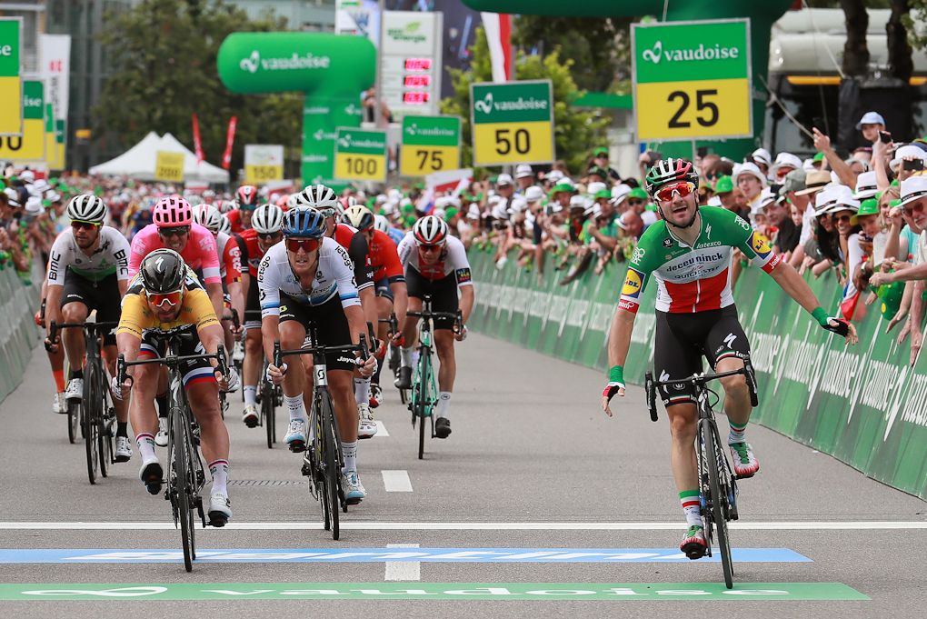 Elia Viviani wins stage 4 at the Tour de Suisse