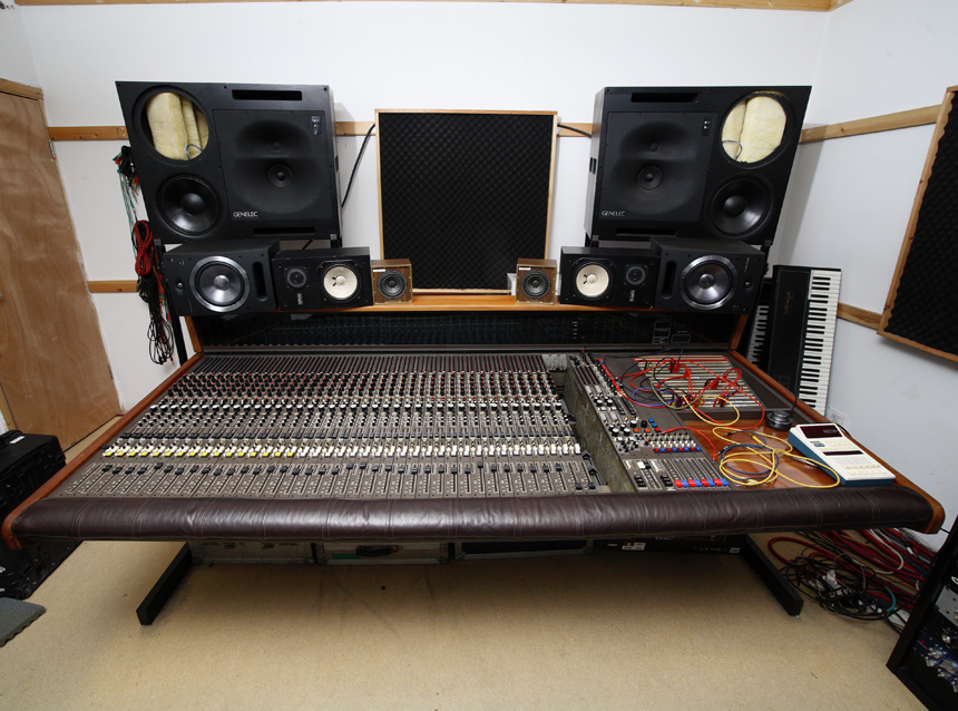 MCI-JH500 model D console