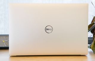 Dell-XPS-15-008