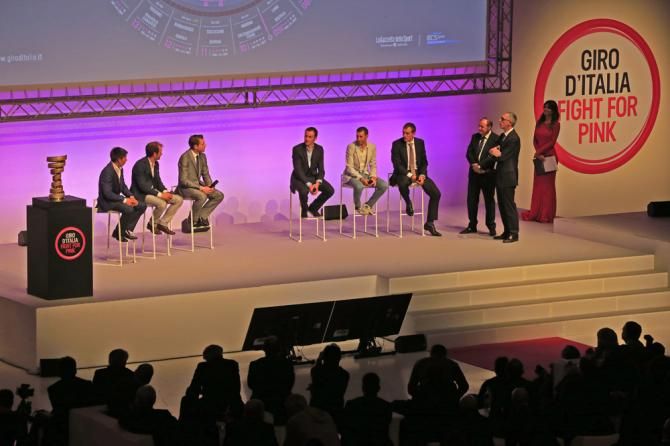 Riders flock to the stage for the Giro d'Italia presentation in Milan