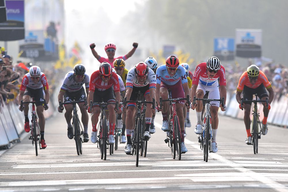 Mathieu van der Poel (Corendon-Circus) sprinting at Tour of Flanders