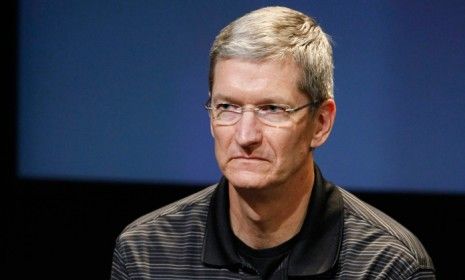 Apple CEO Tim Cook has written an open letter on the company&amp;#039;s website, apologizing for all the frustration customers have been having with the enormously flawed Apple Maps app.