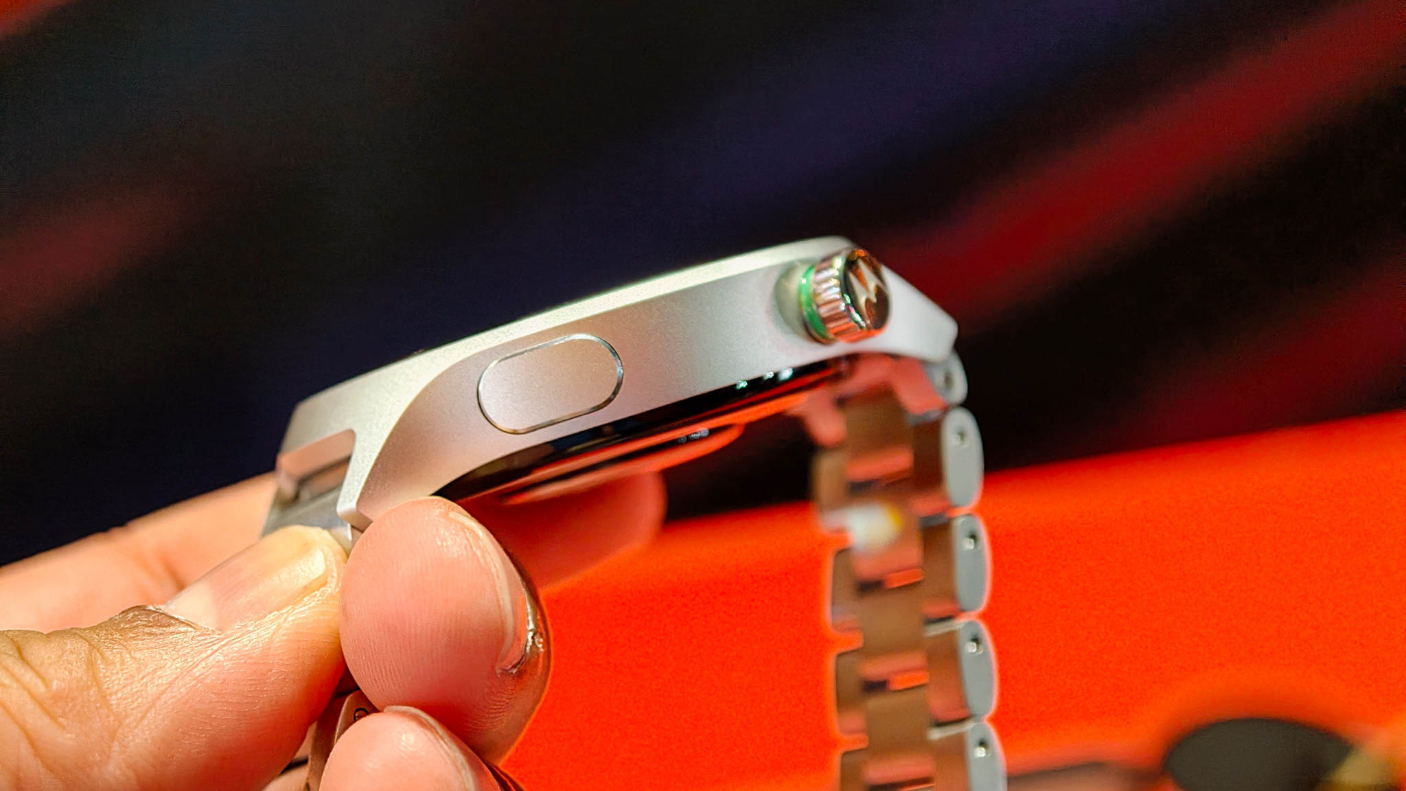 Moto Watch hands-on