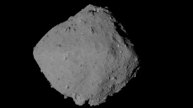 An animation of asteroid Ryugu with images from JAXA's Hayabusa2 mission.