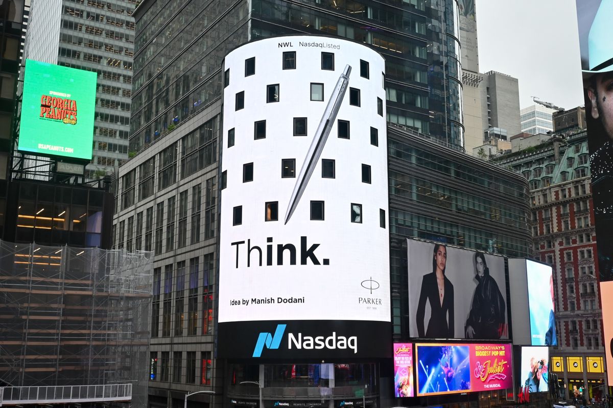 Parker Pen billboard