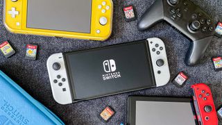 Nintendo Switch OLED, Nintendo Switch, Switch Lite and Switch Pro controller