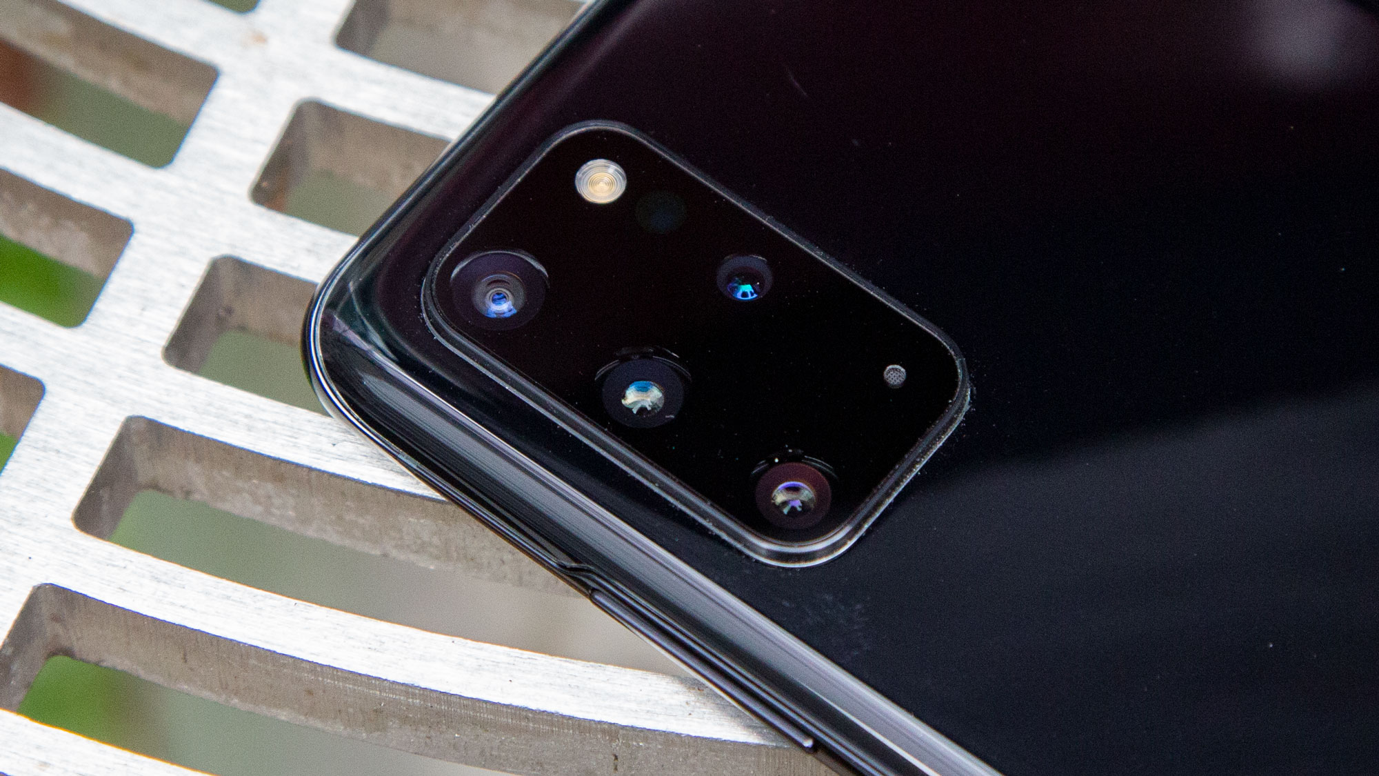 Samsung Galaxy S20 Ultra vs Galaxy S20 Plus camera test: Is the ...