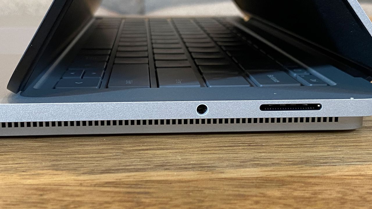 Microsoft Surface Laptop Studio