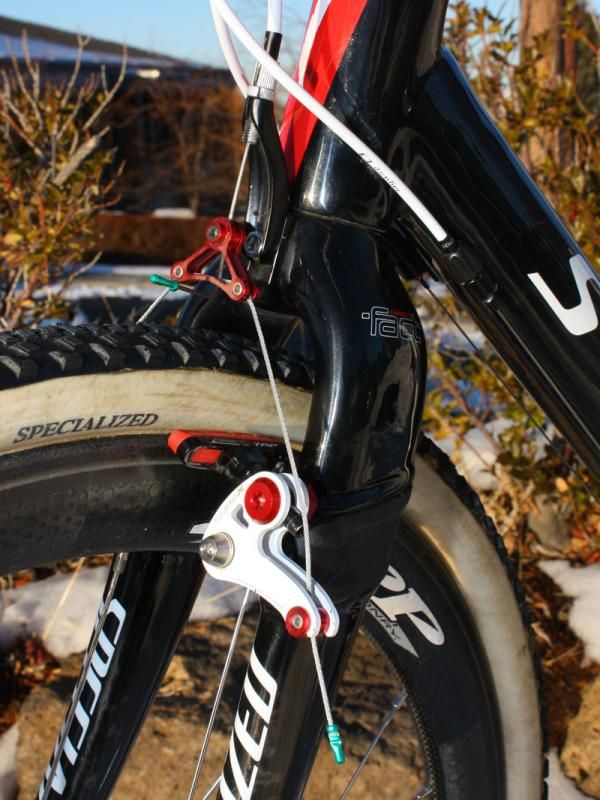 Like many racers, Wells opts for TRP's ultralight EuroX Magnesium cantilevers.