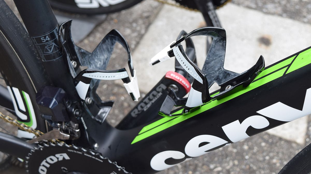 Dimension Data use Elite Custom Race Plus bottle cages