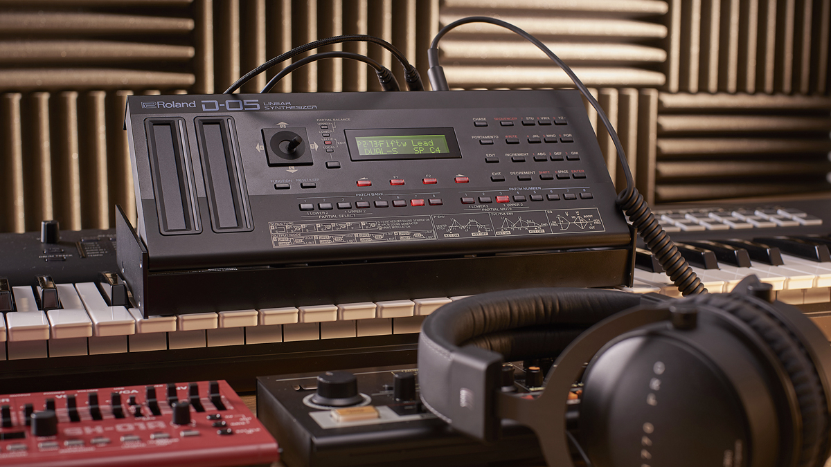 The best cheap synthesizer 2021 portable, desktop and keyboard