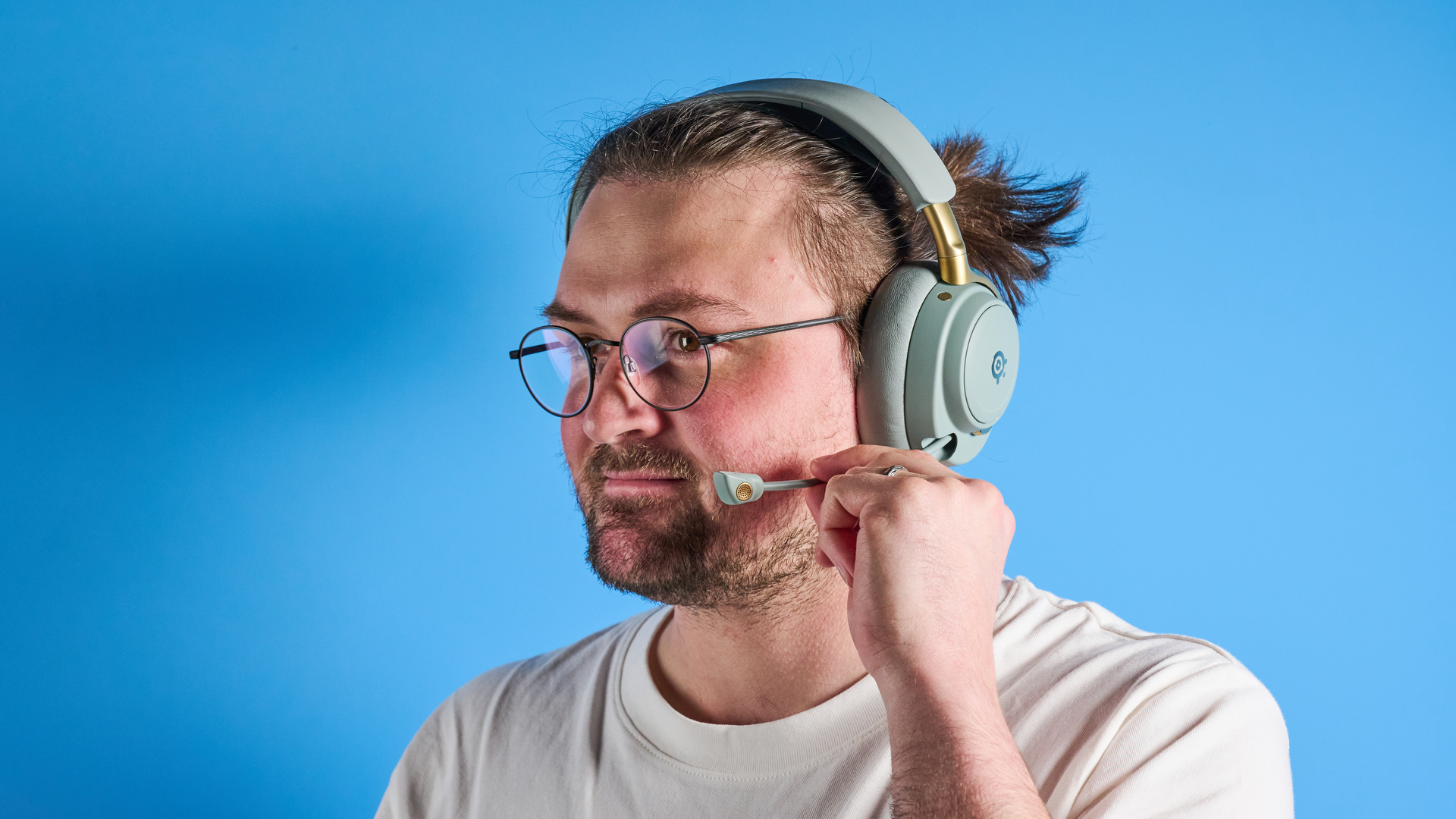 The SteelSeries Arctis Nova Elite being worn