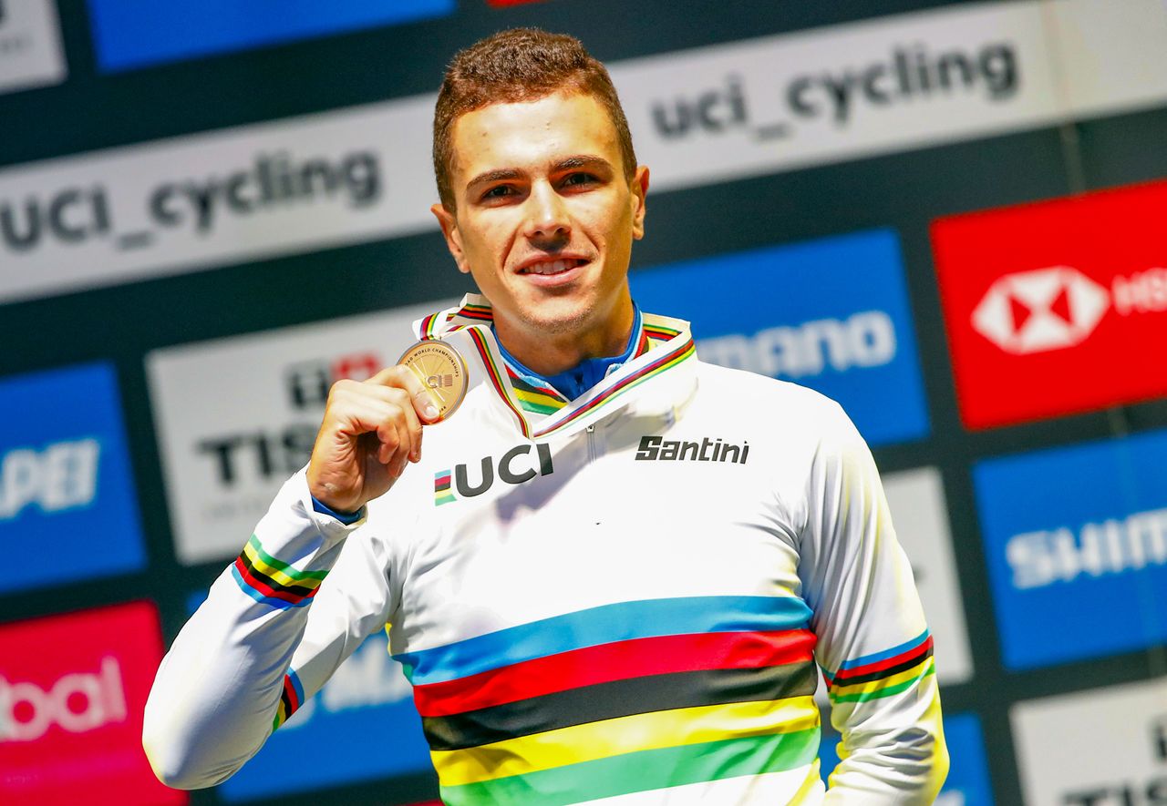 Samuele Battistella (Italy) with his gold medal