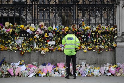 Counterterrorism officials find no evidence Westminster attacker was related to ISIS or Al Quaeda.