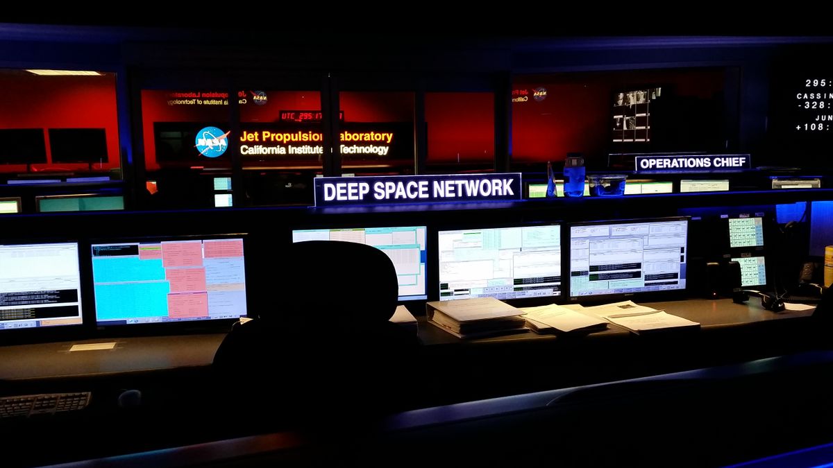 The Deep Space Network command center takes center stage.