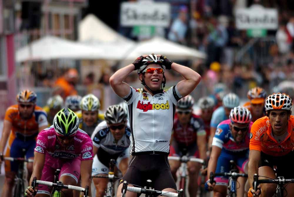 Cavendish bags his first Grand Tour stage win in 2008