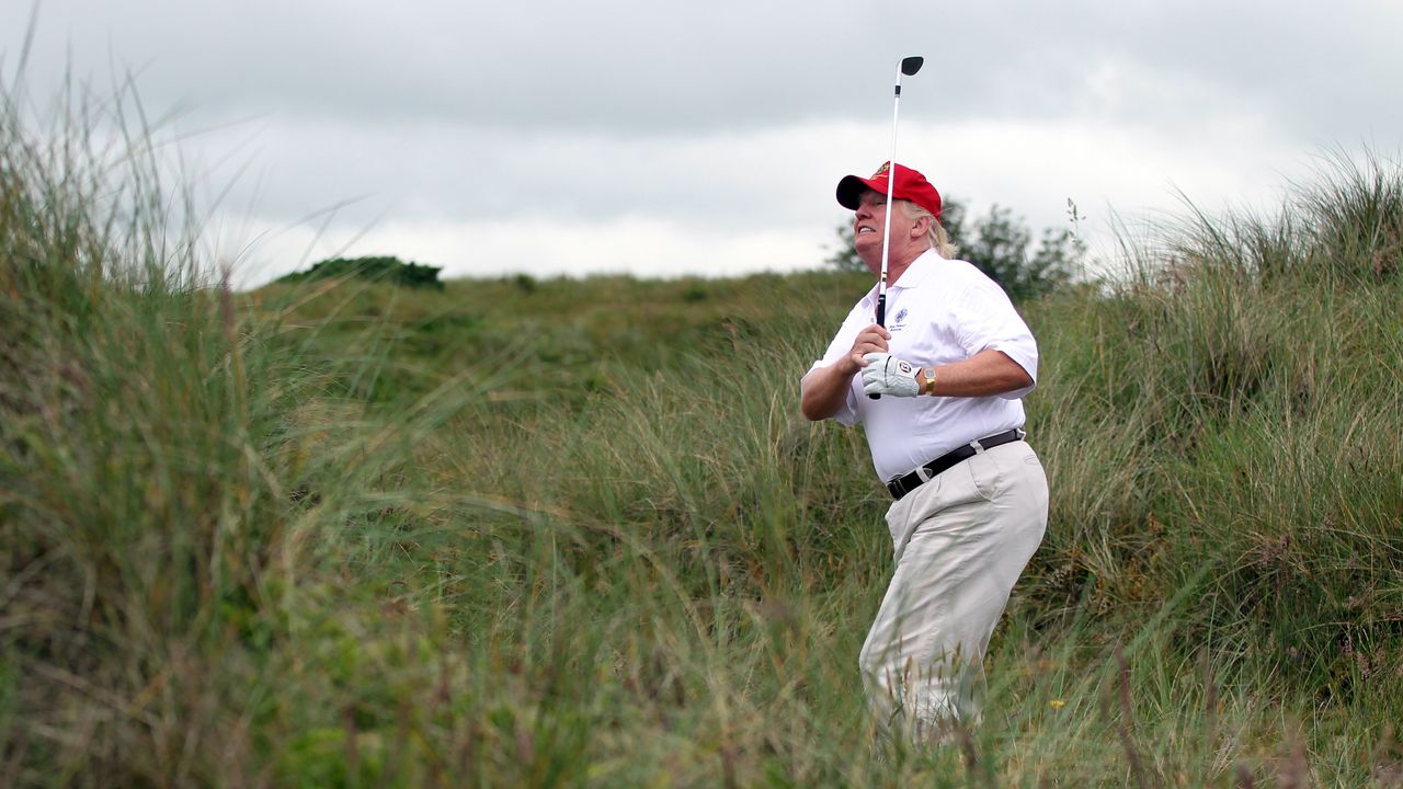 donald_trump_golf.jpg