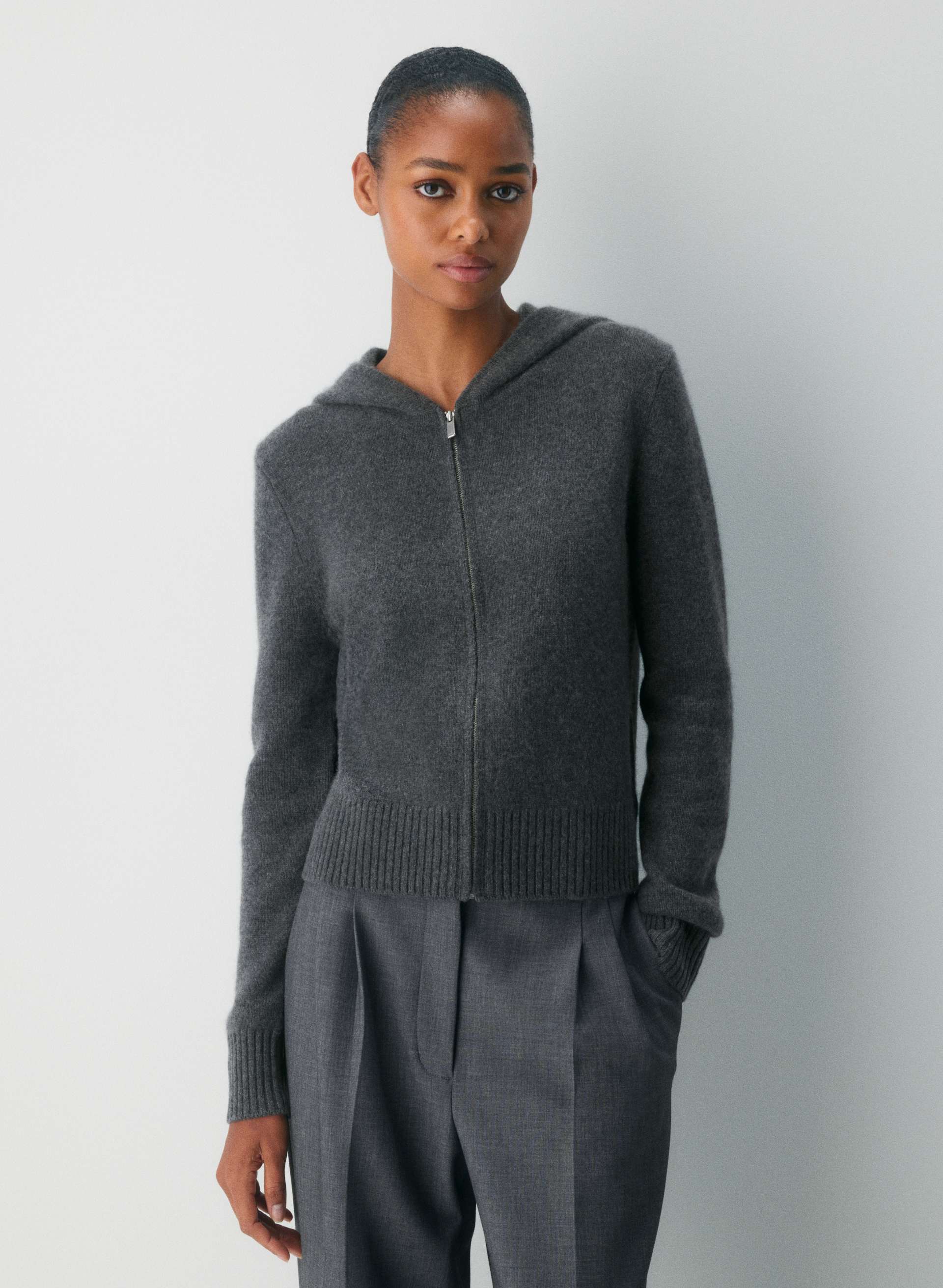 Aritzia, Essential Cashmere Zip Hoodie
