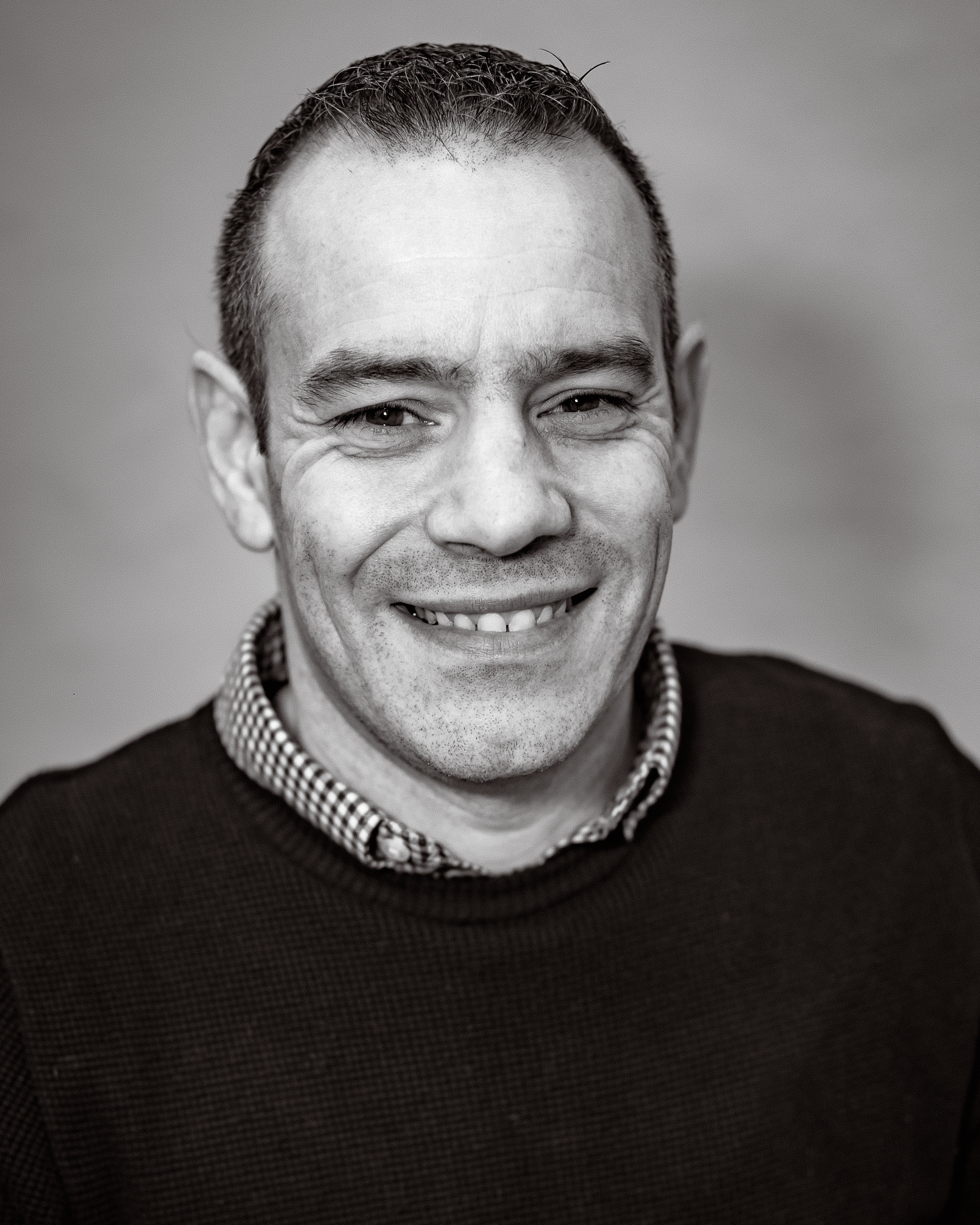headshot Tony O'Neill