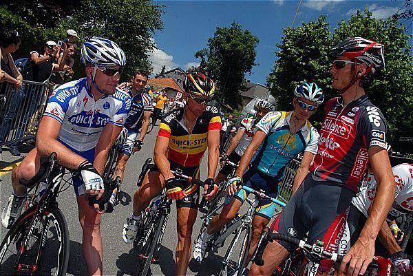 Sebastian Rosseler, Stijn Devolder (Both Quick Step) and Johan Van Summeren (Silence-Lotto).