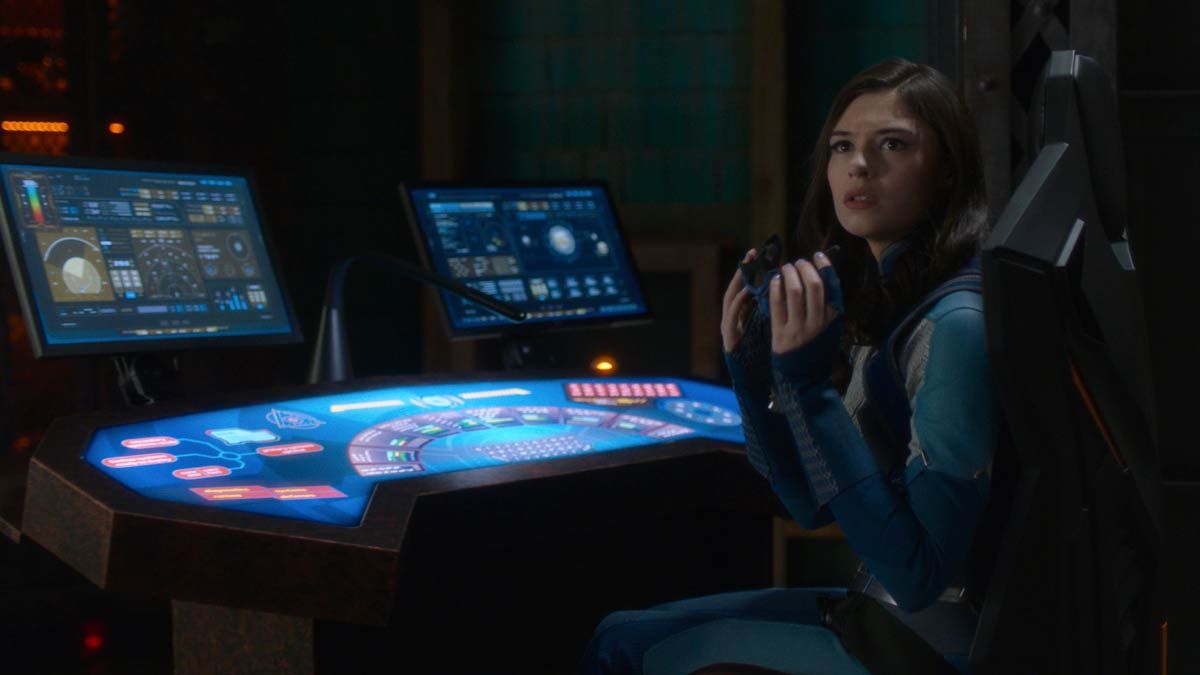 Nicole Maines as Nia Nal in Supergirl&#039;s &quot;Fear Knot.&quot;