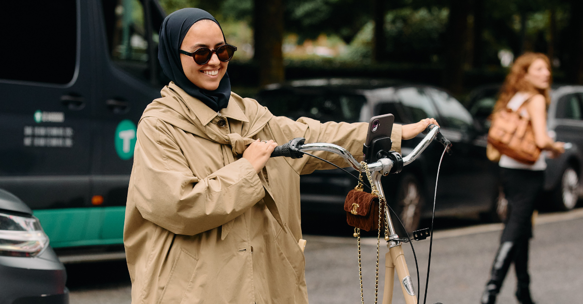 Scandi Girls Have Ditched Black Shoes for Animal Print Styles