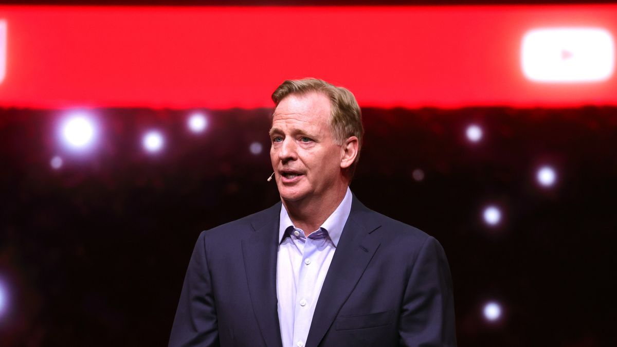 Roger Goodell at Brandcast20023