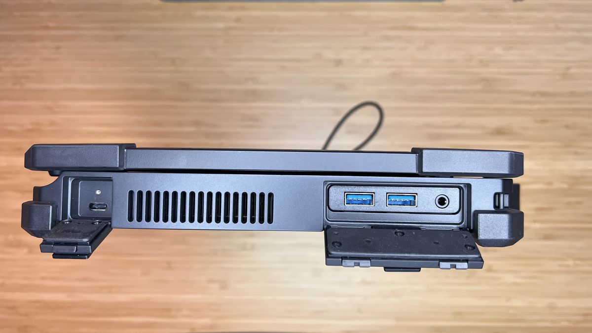 Dell Latitude 7330 Rugged Extreme